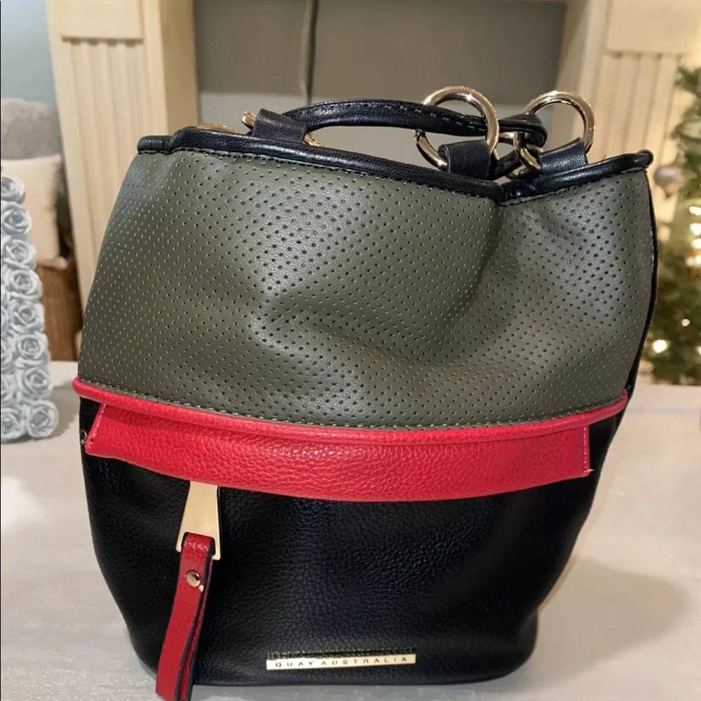 Quay multi color Mini Back Pack - Picture 2 of 8